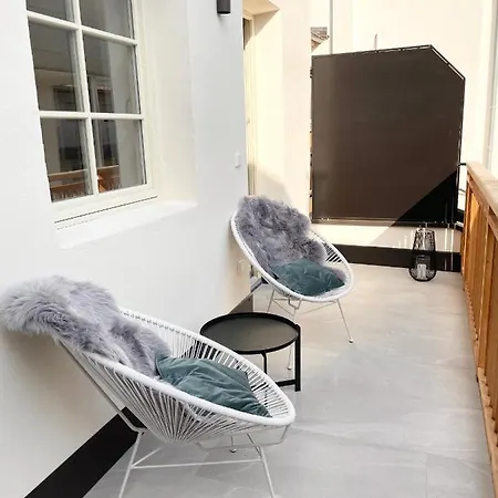 Rosa'S Boutique Apartment & Parking Merano Exterior photo