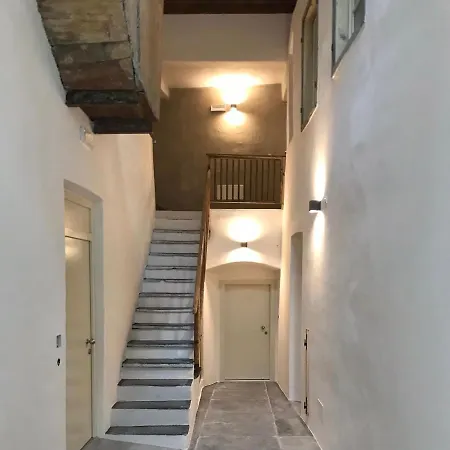 Rosa'S Boutique Apartment & Parking Merano Exterior photo