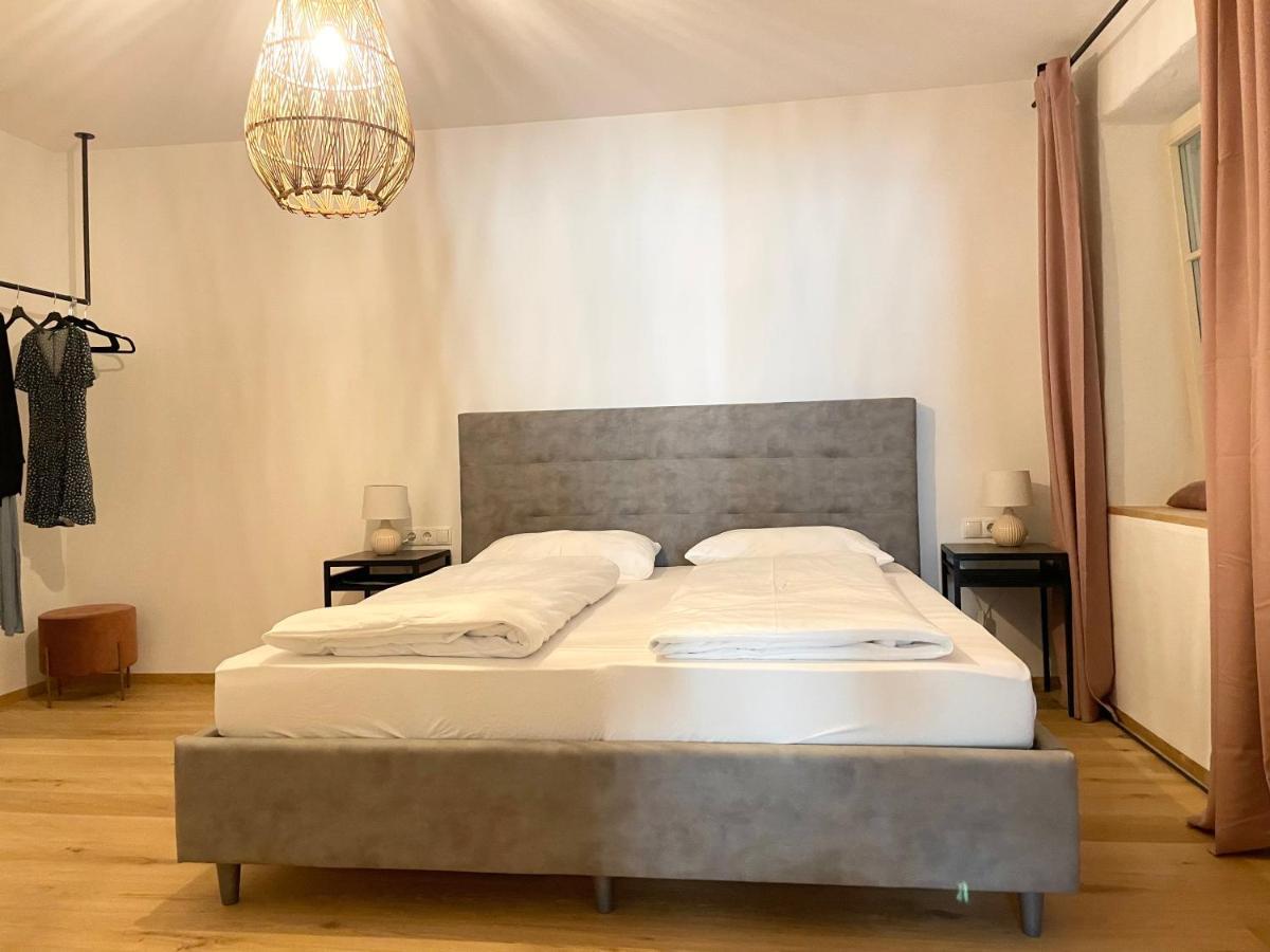 Rosa's Boutique & Parking Apartment Merano