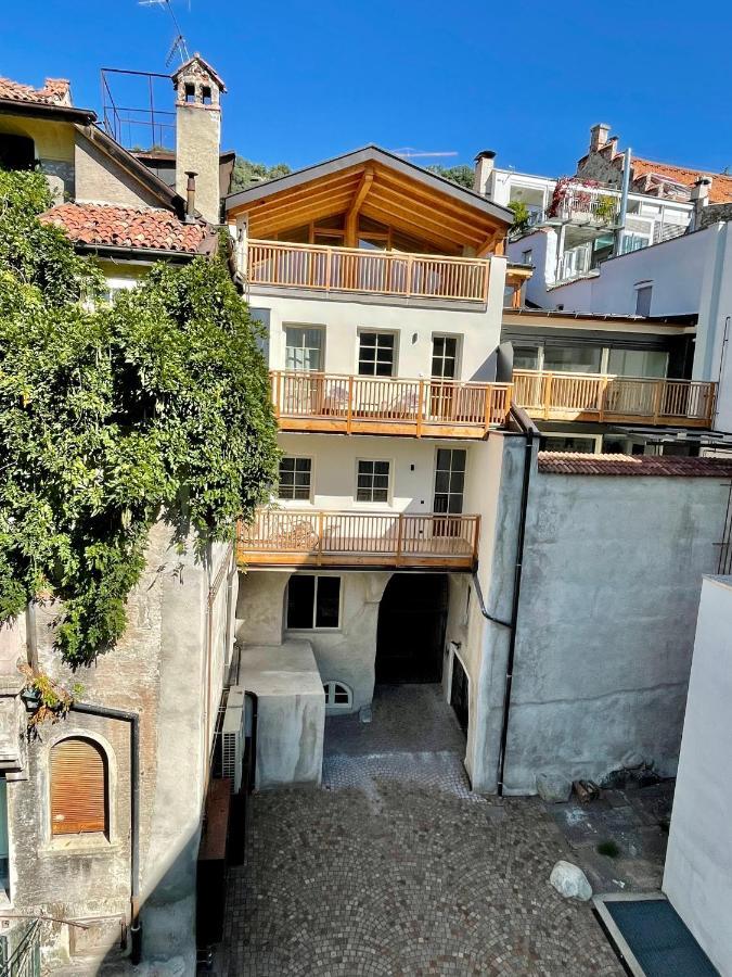 Rosa's Boutique & Parking * Merano